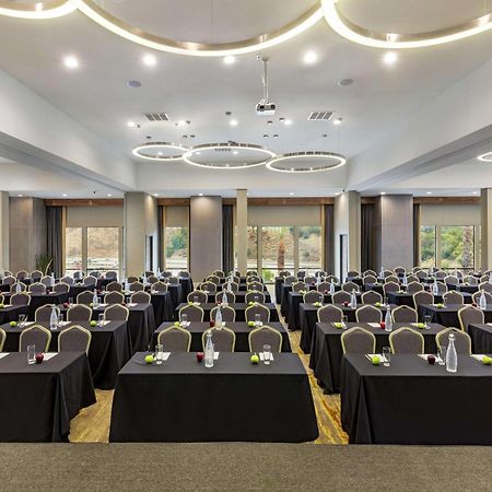 Hotel Doubletree By Hilton Pomona Exterior foto